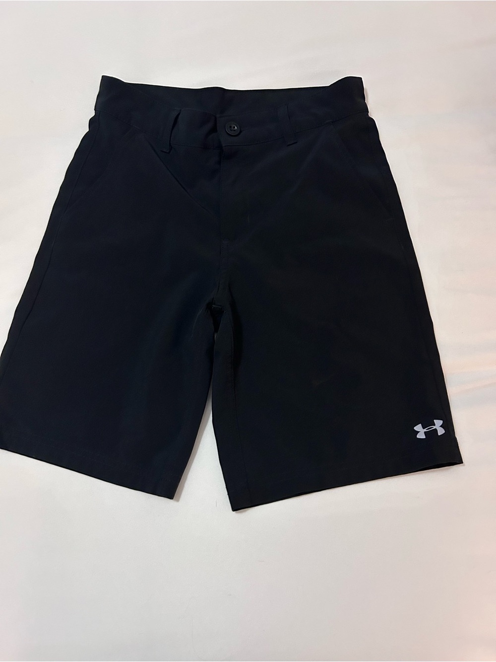 Under Armour youth black Performance Golf Shorts